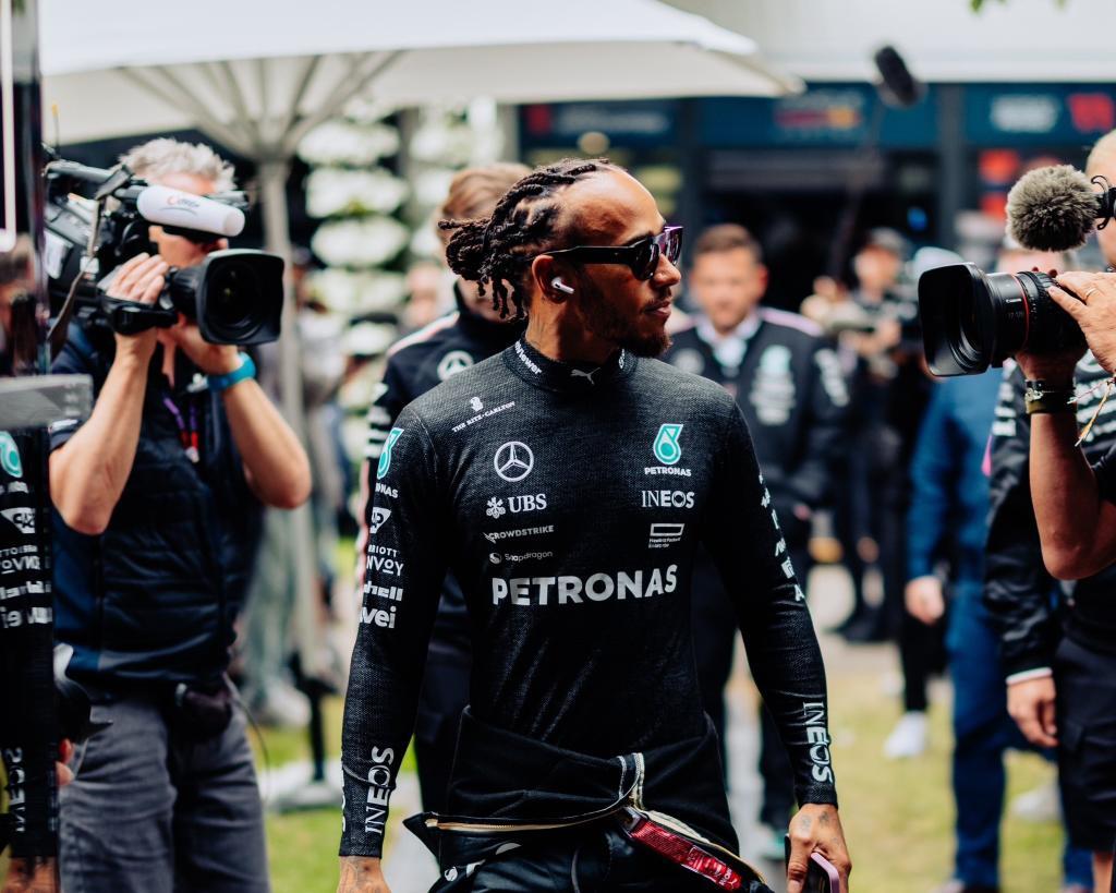 球迷尤其是 球迷尤其是