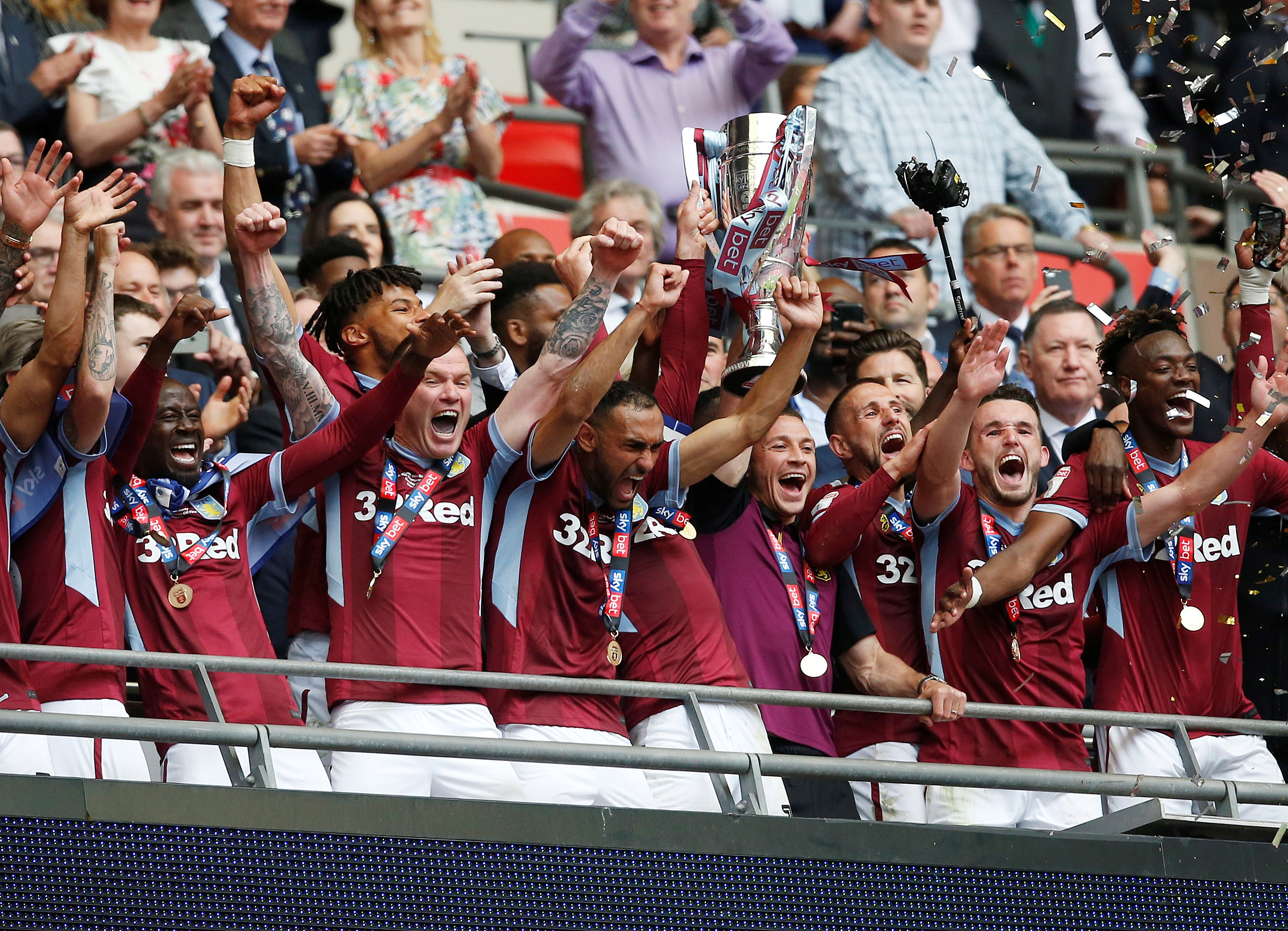 史悠久且竞 史悠久且竞