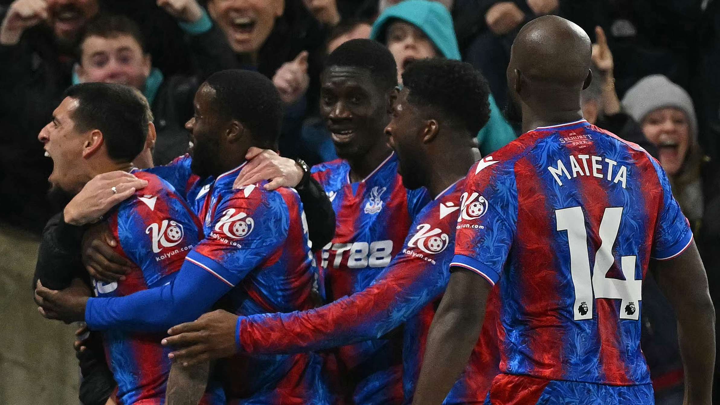 压哨三分 压哨三分